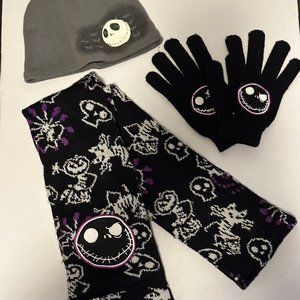 Jack Skellington Winter Set (Hat, Gloves, and Scarf)